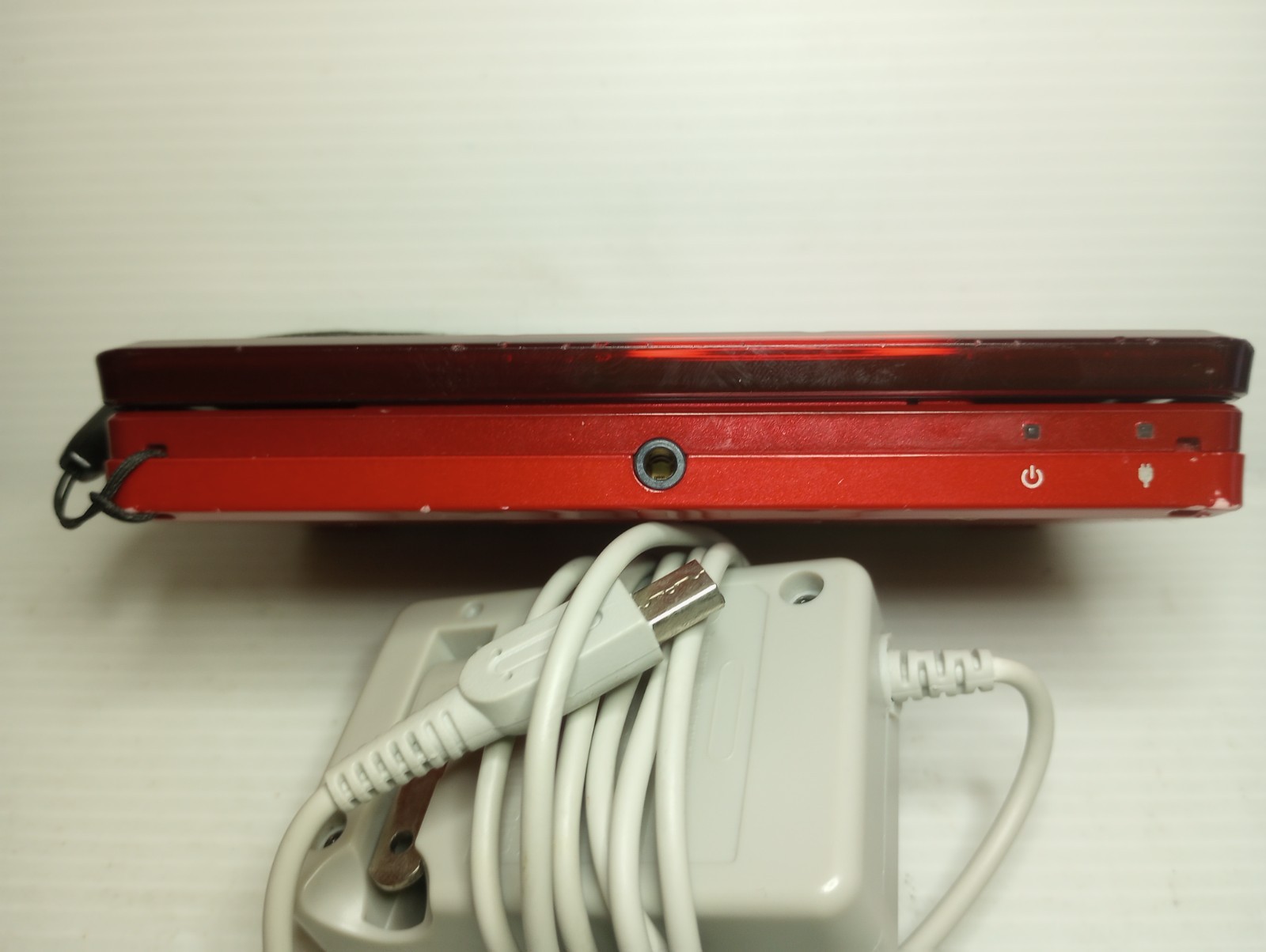 Nintendo 3DS Handheld System – Flame Red | Working | A Few Bright Pixels