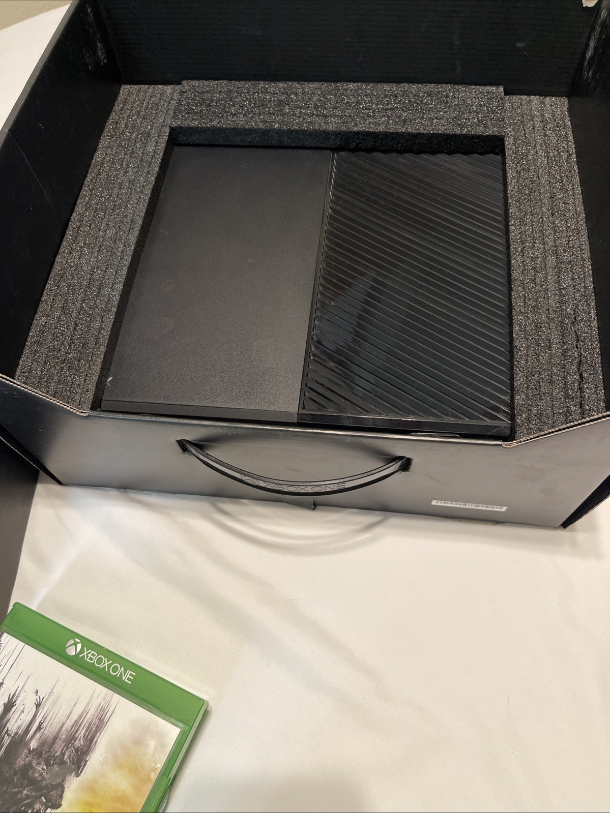 Xbox One Elite 1TB Console Bundle CIB Elite Controller 2 Controllers 3 Games