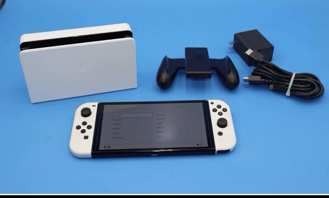 Nintendo Switch White OLED Complete All Ítems