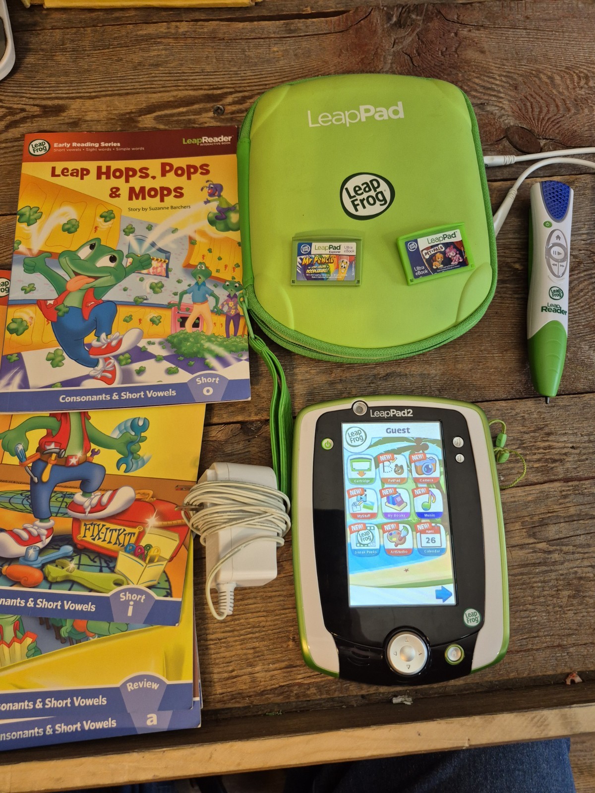 LeapFrog LeapPad2 Explorer Green Tablet W/ Stylus Sleeve& 2 Games + Leap Reader