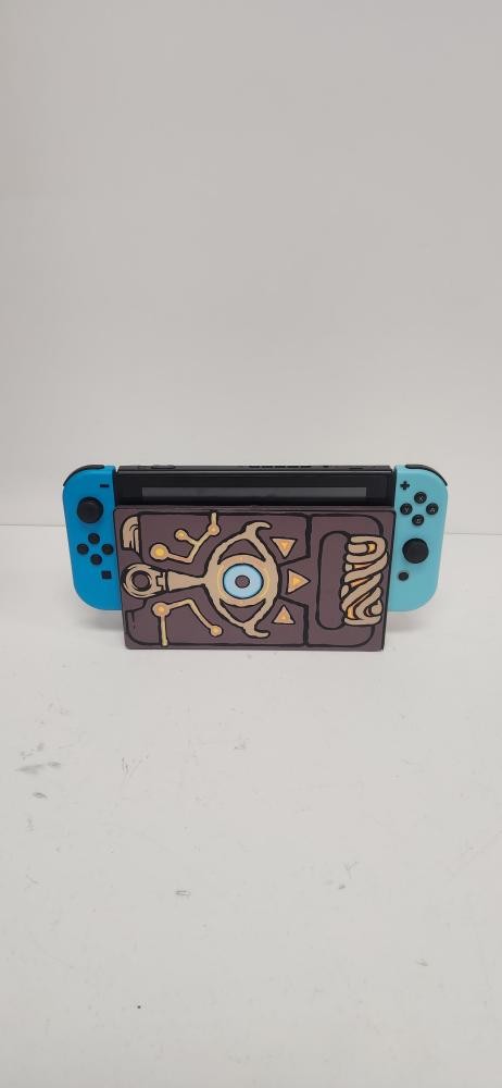 Nintendo Switch Console Handheld With Accessories (P04023763)