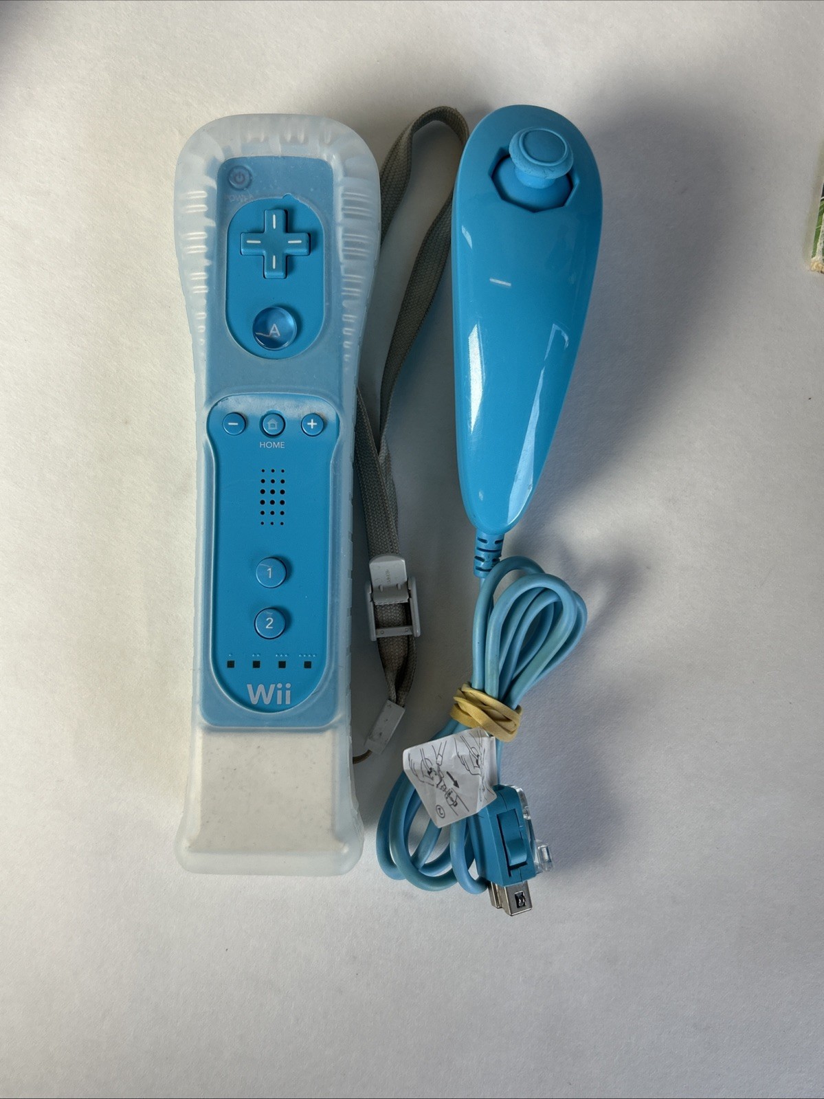 Nintendo Wii Sports RVL-101 Complete Blue Console Bundle W Motion Plus & Game