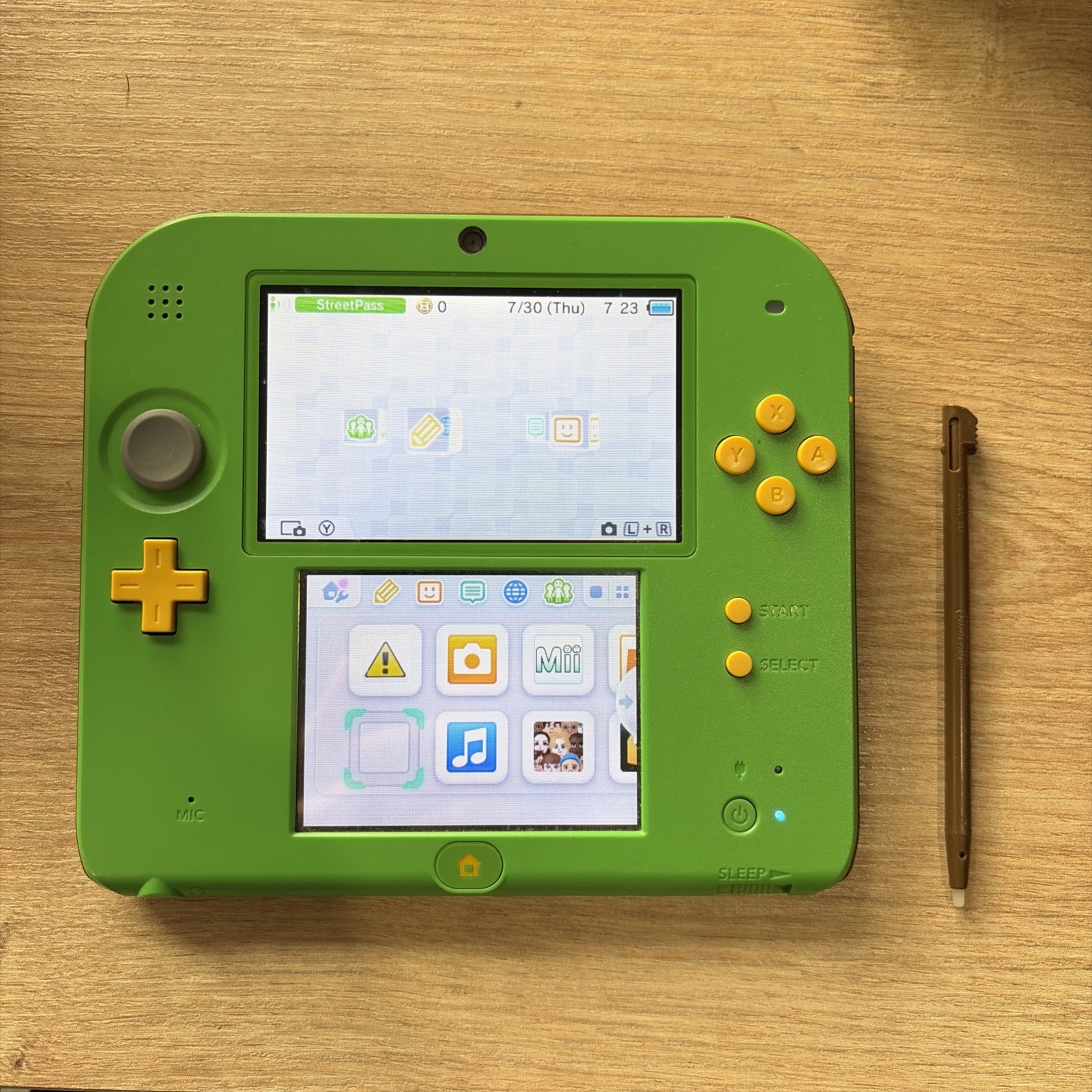 Nintendo 2DS Green/Brown with Charger, Stylus, Case, and Games