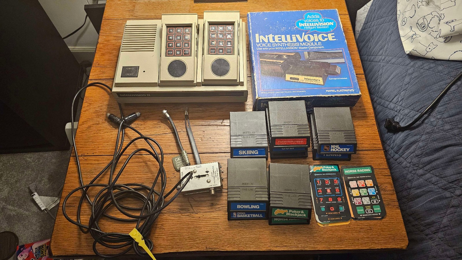 Intellivision II Beige Console w/ Intellivoice AND 11 games! Incomplete cords!