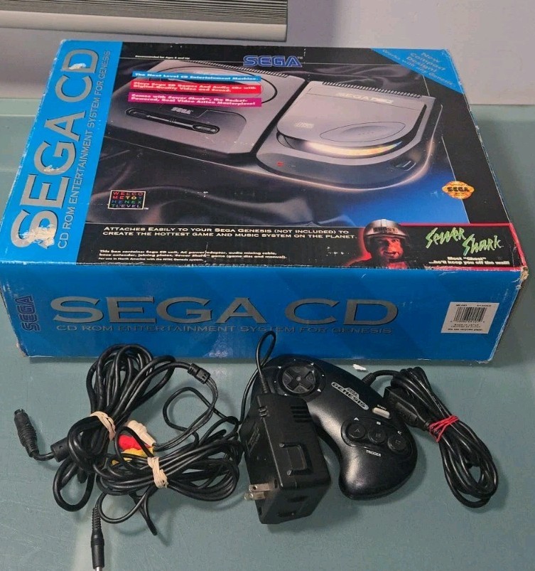 Sega CD Console Version 2 with Original Box, With Majesco Sega Genesis II, READ!