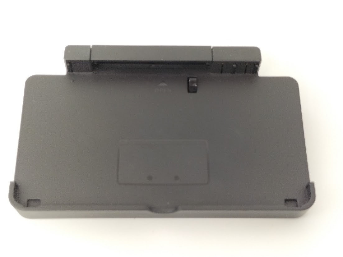 B7197 Nintendo 3DS console Light Blue Japan w/box adapter pen stand fx