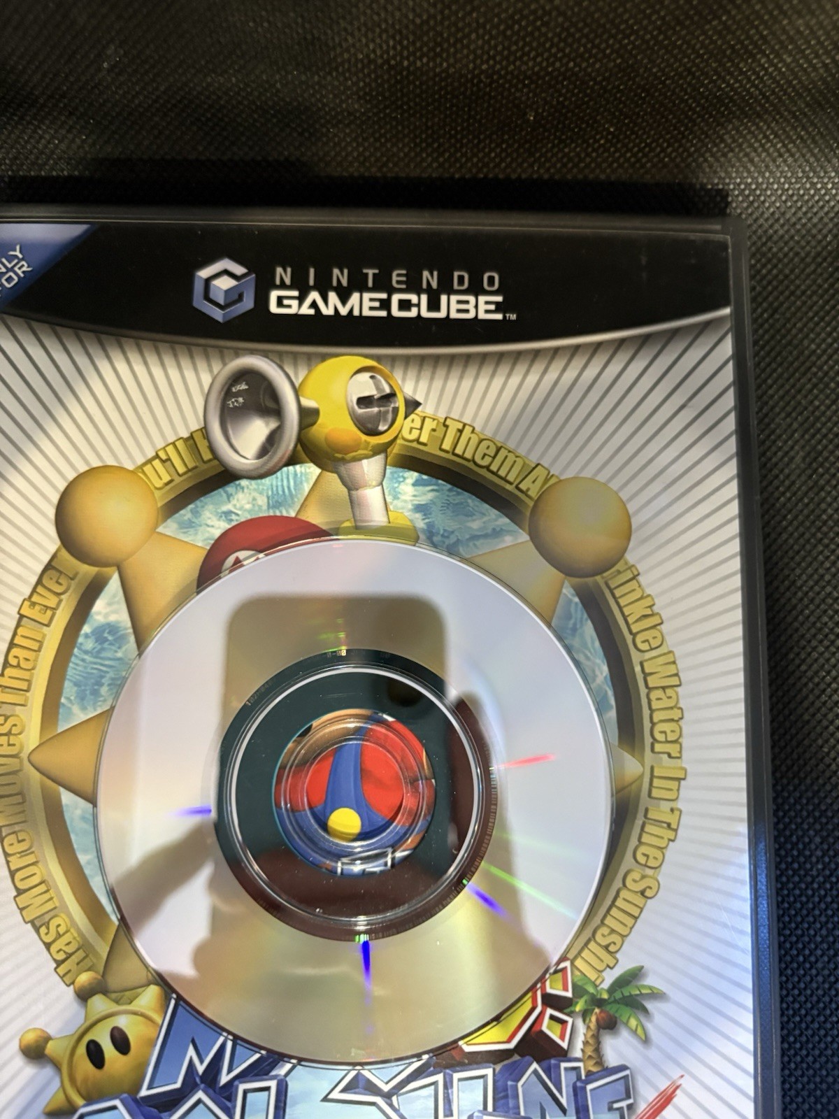 NINTENDO GAMECUBE – LIMITED EDITION PLATINUM W/ BOX & MANUAL BUNDLE