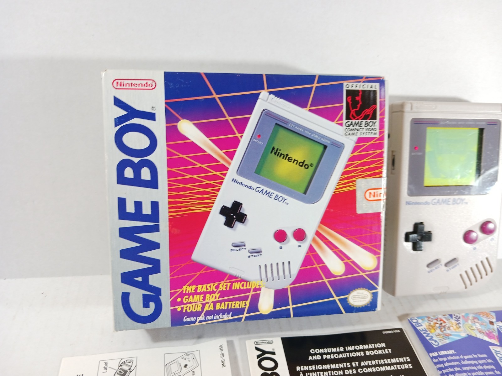 Nintendo GameBoy DMG Complete With Box Original Tested CIB Box Manual Game Boy