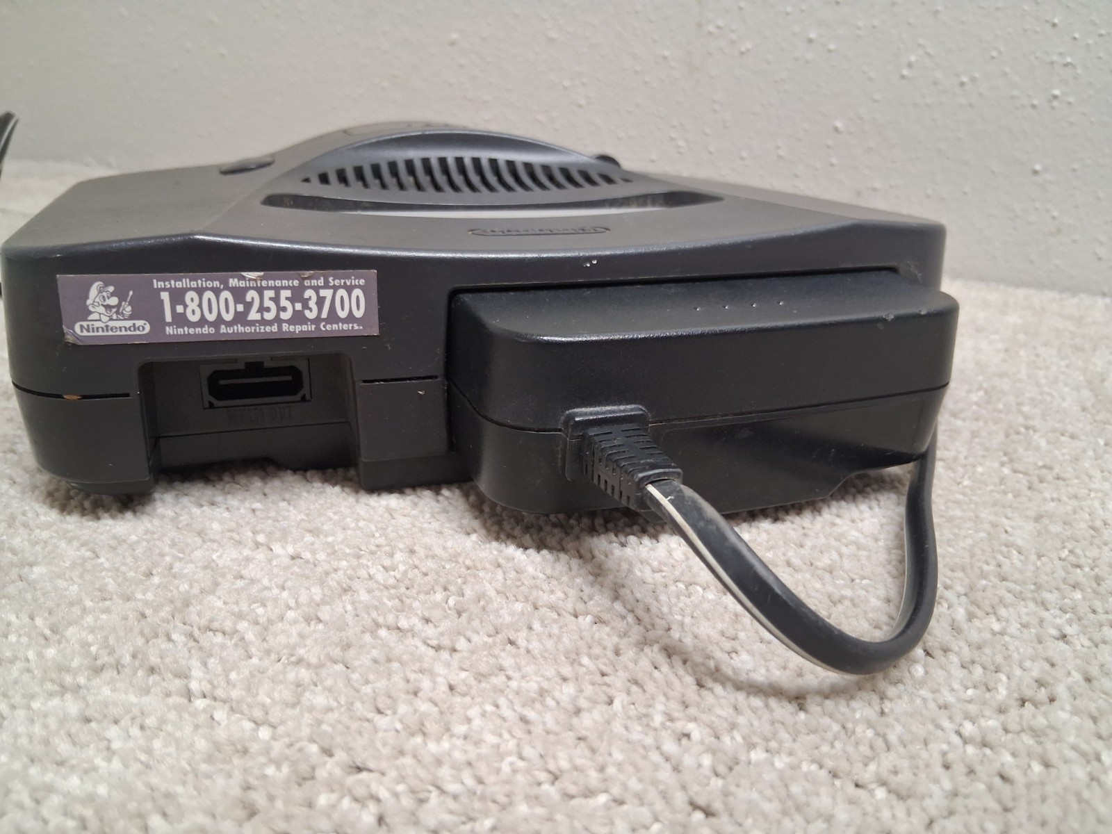 Nintendo 64 N64 Gaming Console System W/ Controller No AV Cord Powers On