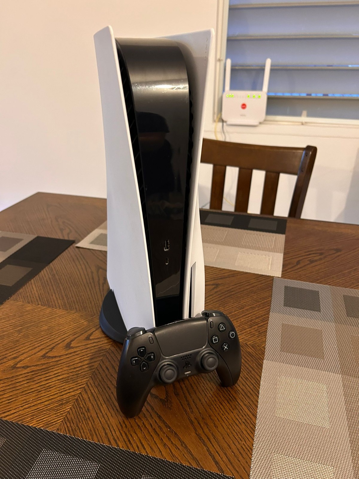 Sony PlayStation 5 825GB White (Disc Edition)