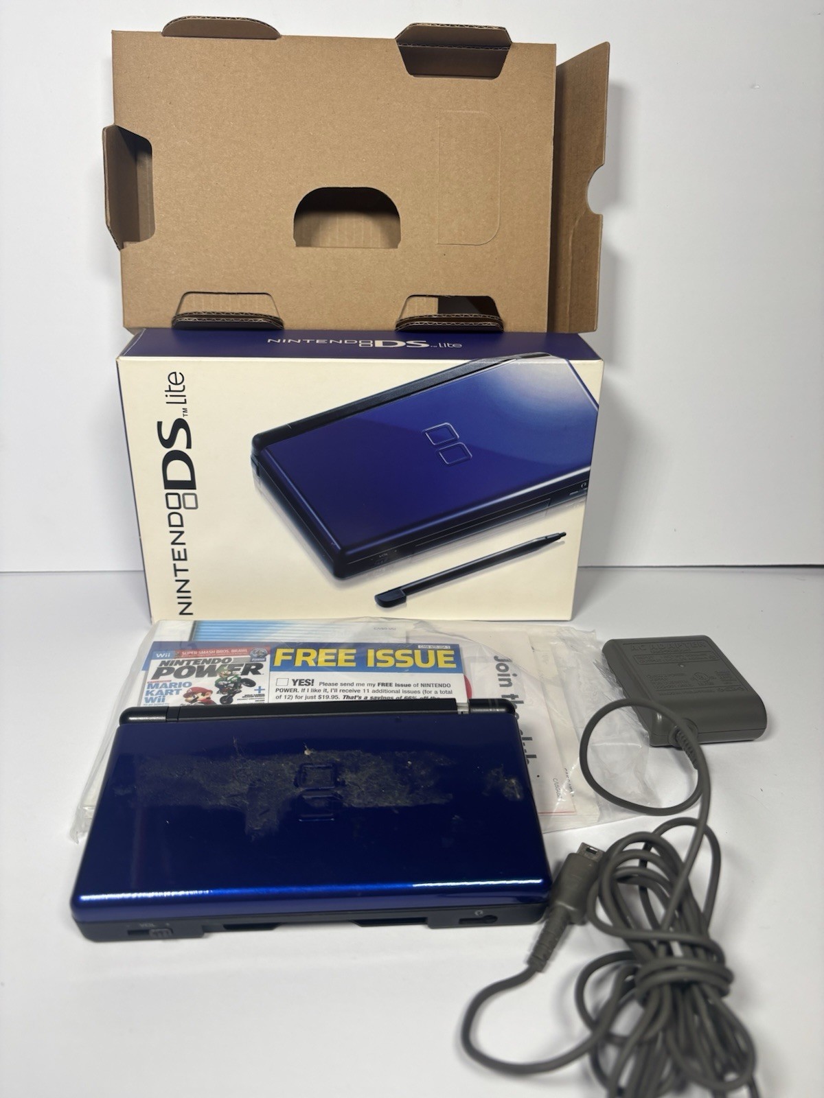 Nintendo DS Lite Cobalt Blue CIB – GOOD COND BOX – DAMAGED CONSOLE WORKING