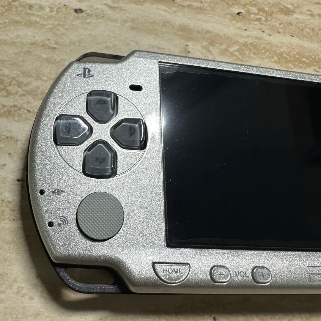 Sony PSP2000 Crisis Core Final Fantasy VII 10th Anniversary Limited Edition 7182