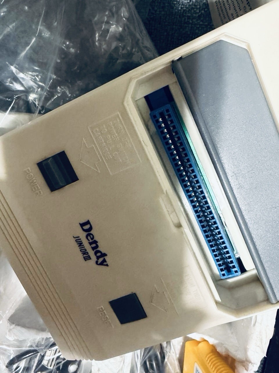 Dendy Junior 3 Steepler 8-bit Famiclone (Nes) Collectible Game Console (Rare)