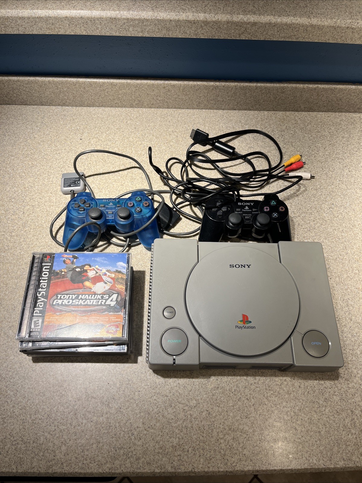 Sony Playstation 1 Console With 2 Controllers, 5 Games And Av Cable
