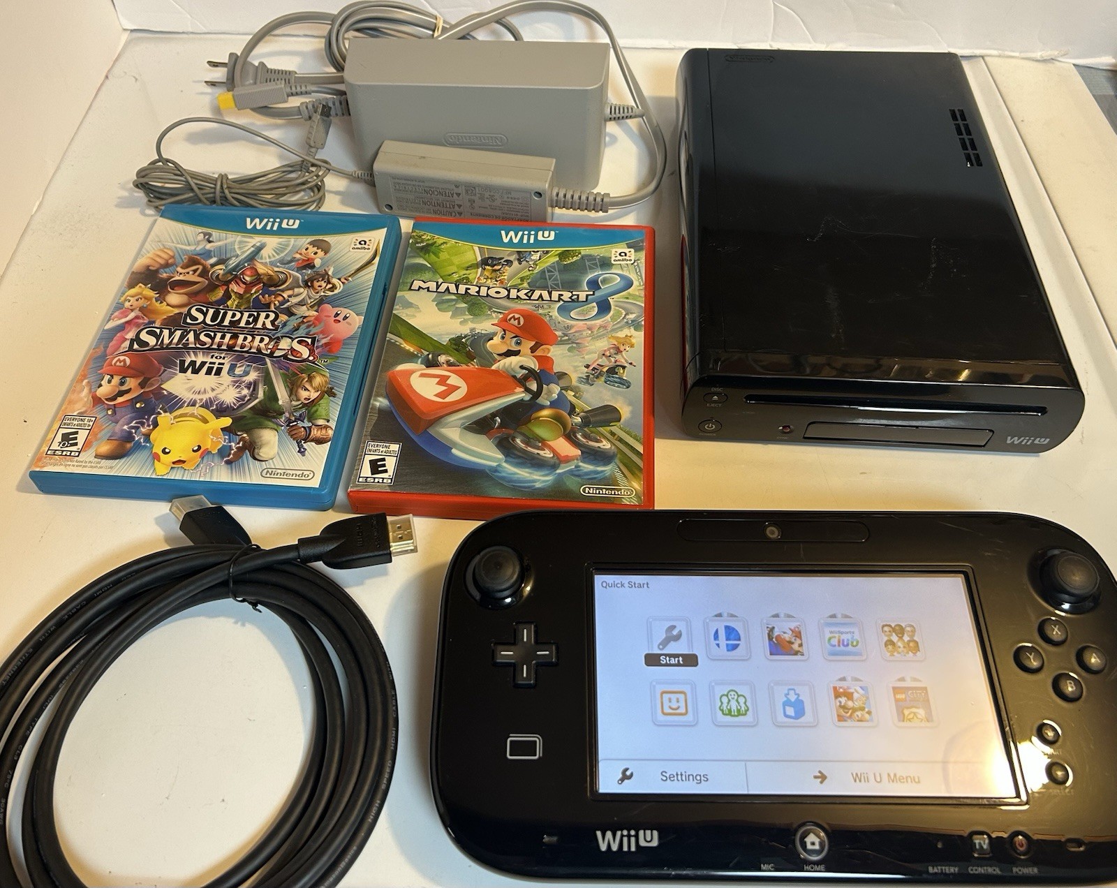 Nintendo (Wii U 32GB Console & Games) Premium Black Deluxe Set