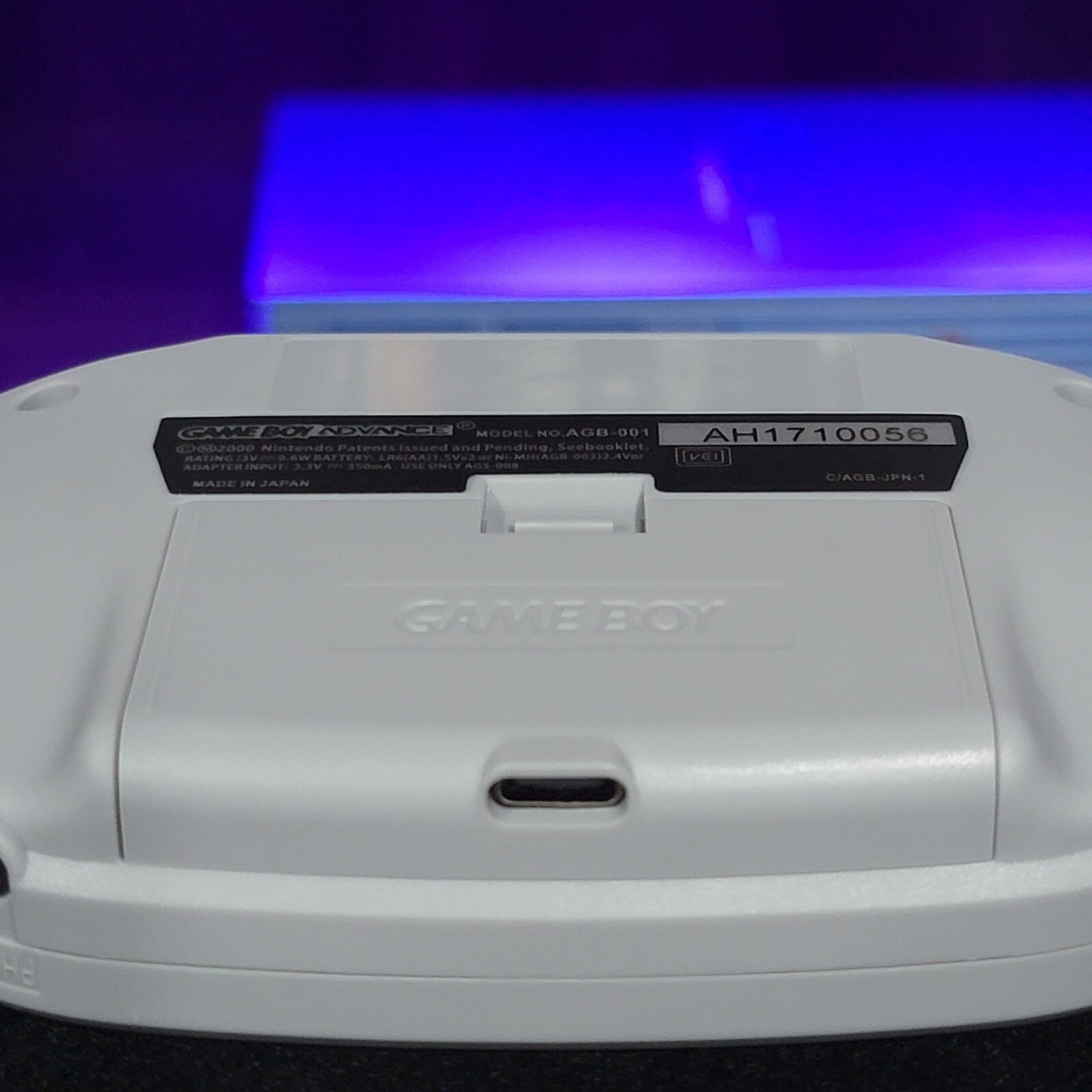 Nes GBA iPS V5 USB-C 1800 mAh Rechargeable Battery And Clicky Buttons