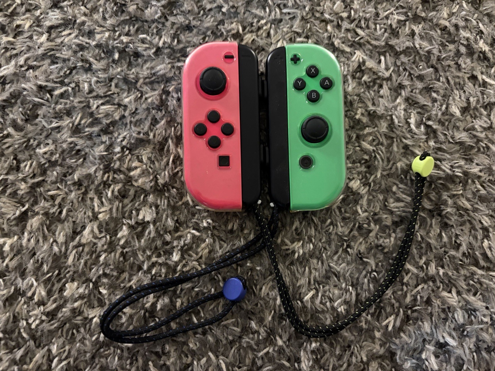Nintendo Switch OLED Splatoon 3 Edition – Excellent Condition + Accessories