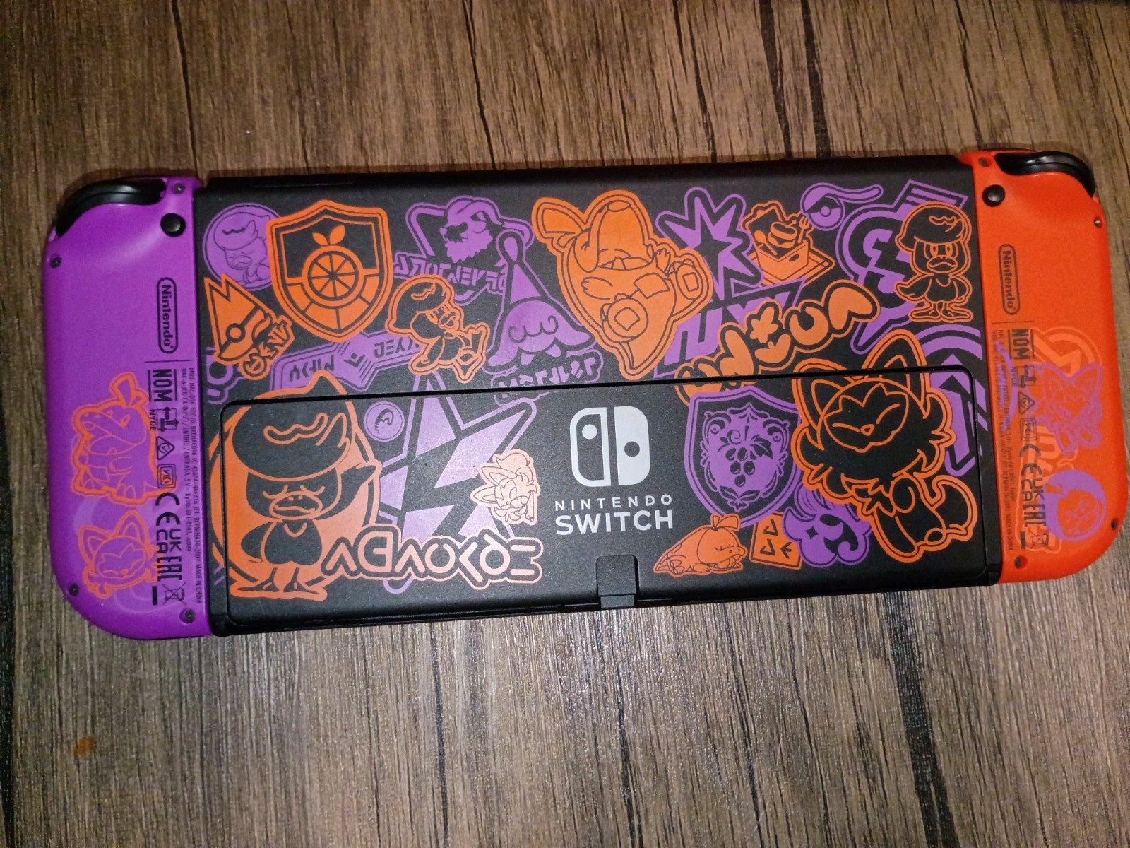 Nintendo Switch OLED Pokémon Scarlet Violet with Games LOT