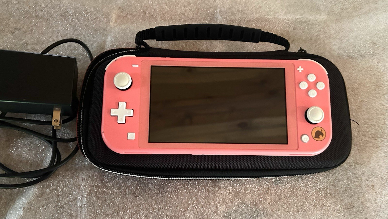 EUC Nintendo Switch Lite – Coral + Charger – Animal Crossing Edition- Free Ship!