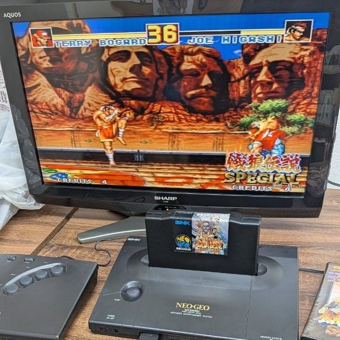 NEOGEO MAX300MEGA – Excellent condition, working condition confirmed.from Japan