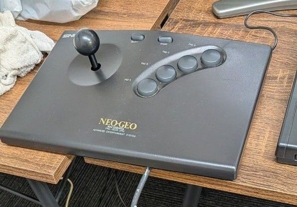 NEOGEO MAX300MEGA – Excellent condition, working condition confirmed.from Japan