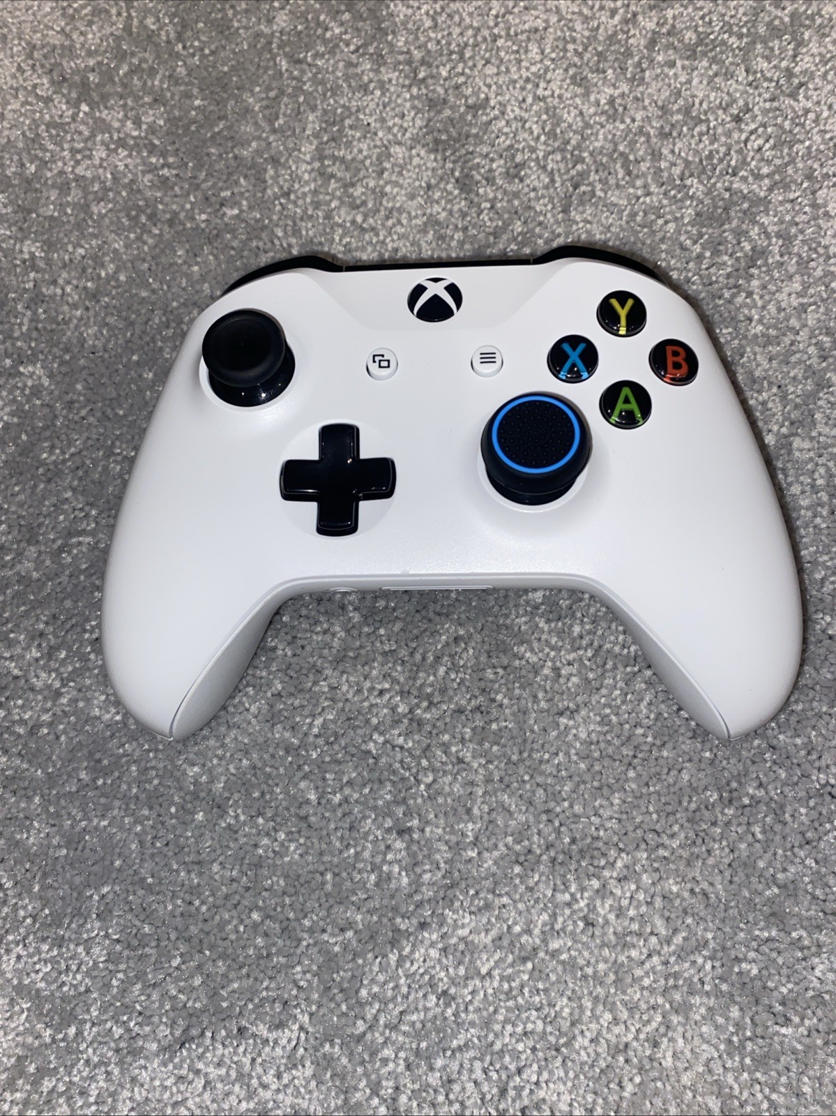 Microsoft Xbox One X Taco Bell Limited Edition 1TB White 4K HDR Console