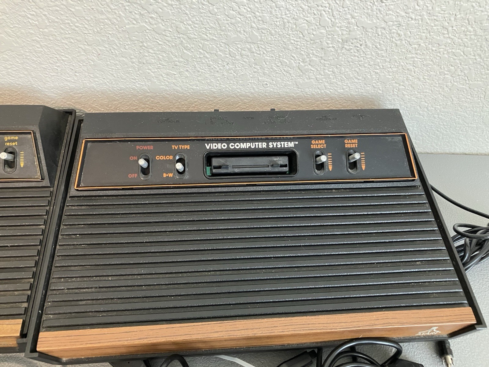 2 Atari 2600 & Sixer Console Lot, 4 Joysticks, 6 Paddles, 26 Games, Manuals READ