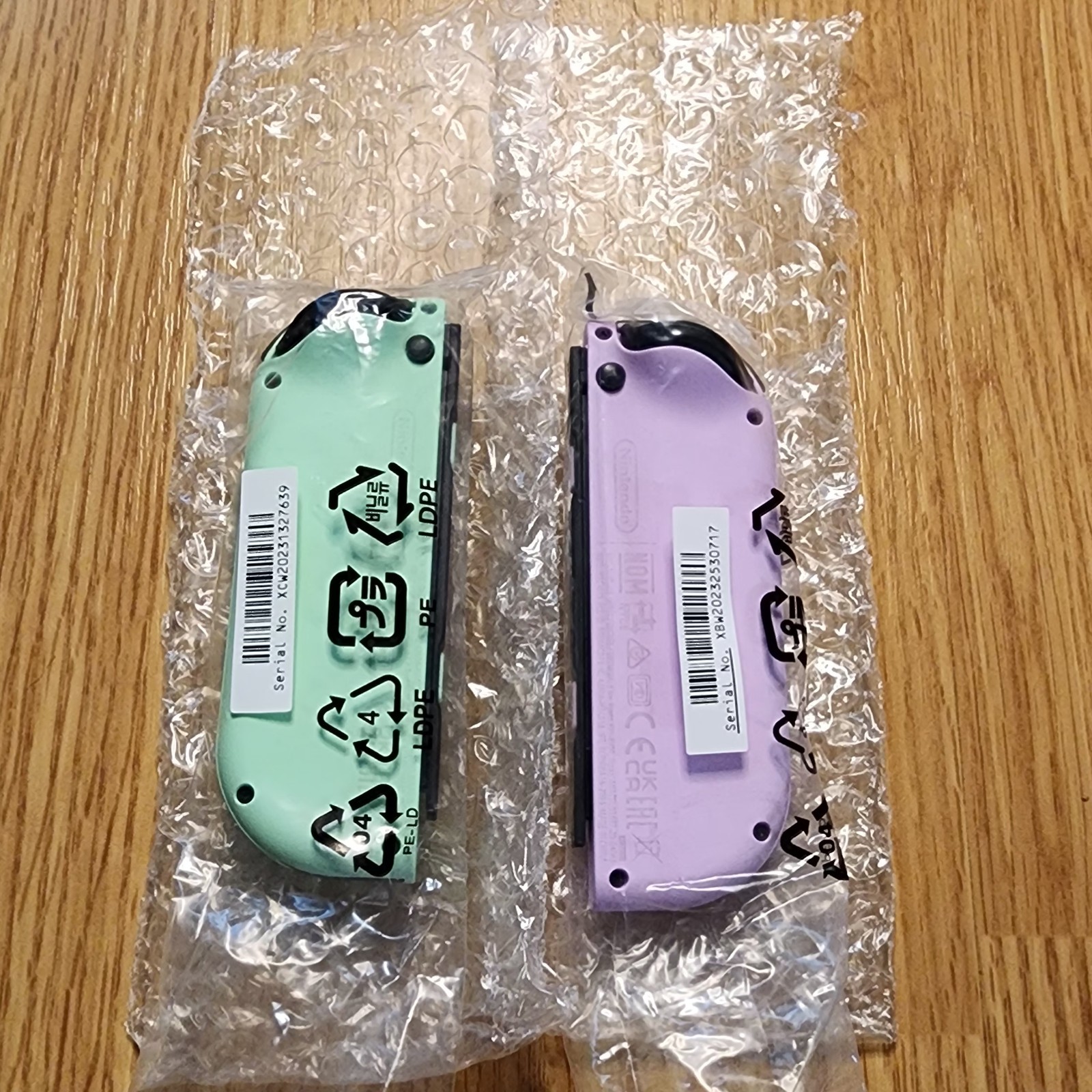 Nintendo Switch Joy-Con (L)/(R) – Pastel Purple Pastel Green – Japan Stock New