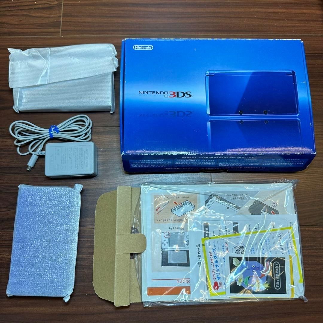 Nintendo 3DS Cobalt Blue 5237 From Japan