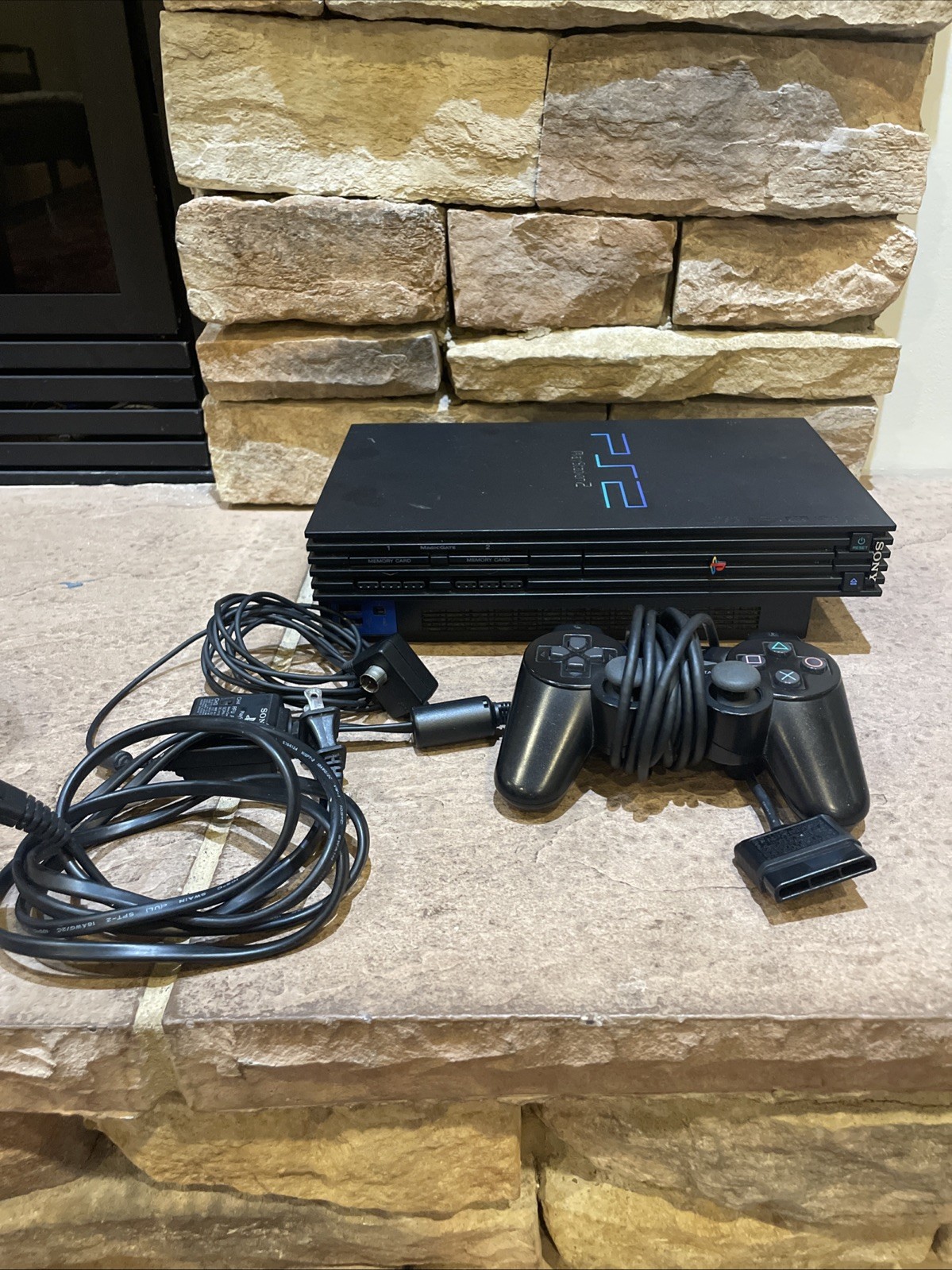 Sony Play Station 2 SCPH-30001R Console – Bundle!!