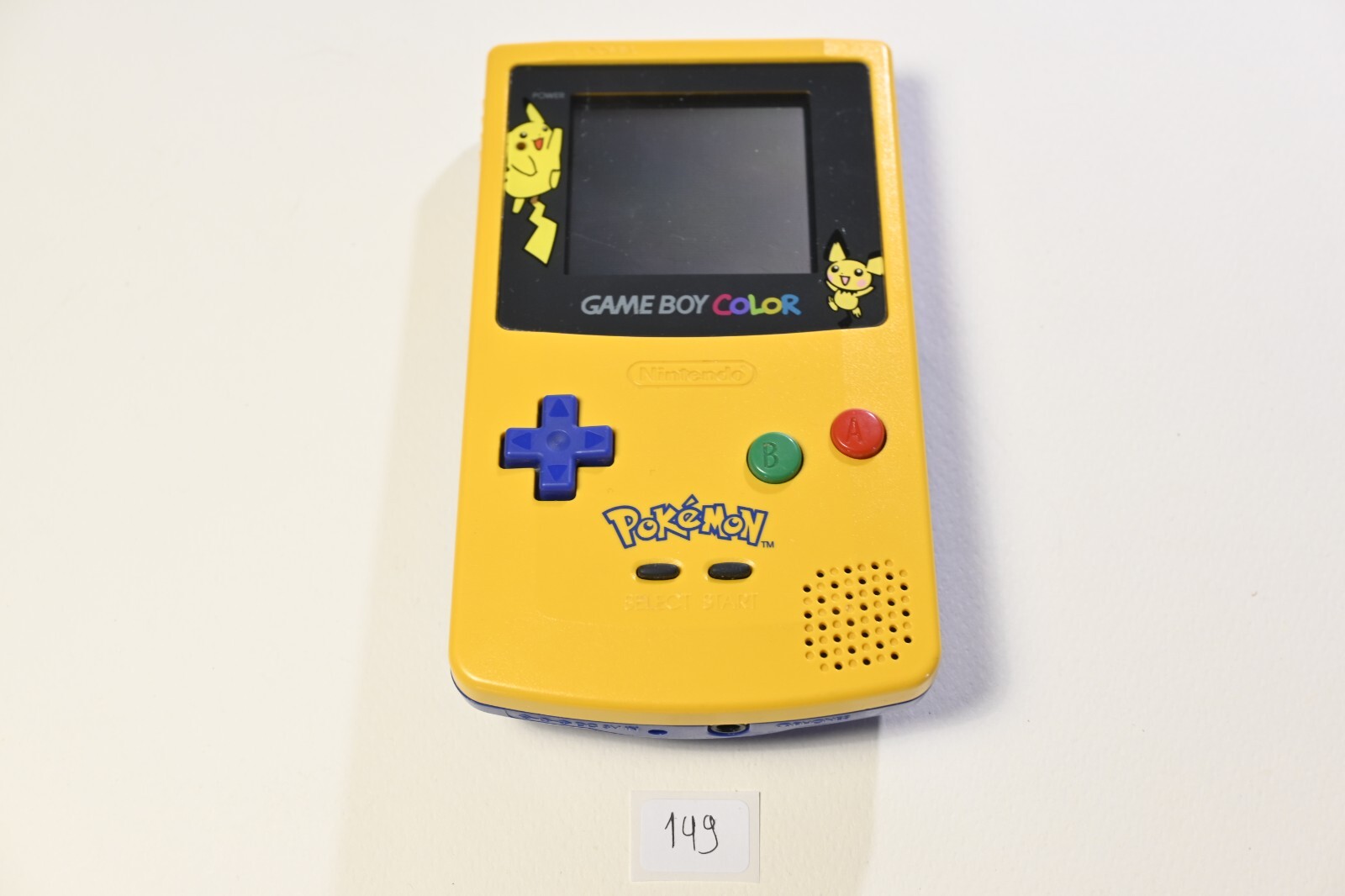 Vintage Nintendo Game Boy Color Pikachu Edition 2001 with small pack & game case