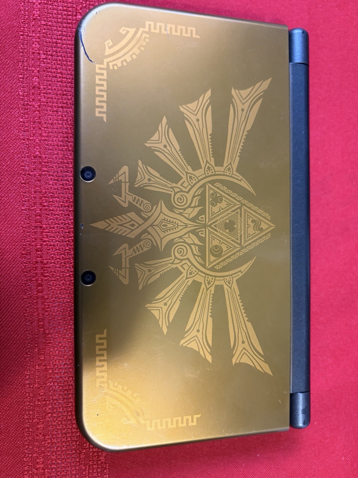 Nintendo 3ds XL Handheld System Hyrule Gold Edition