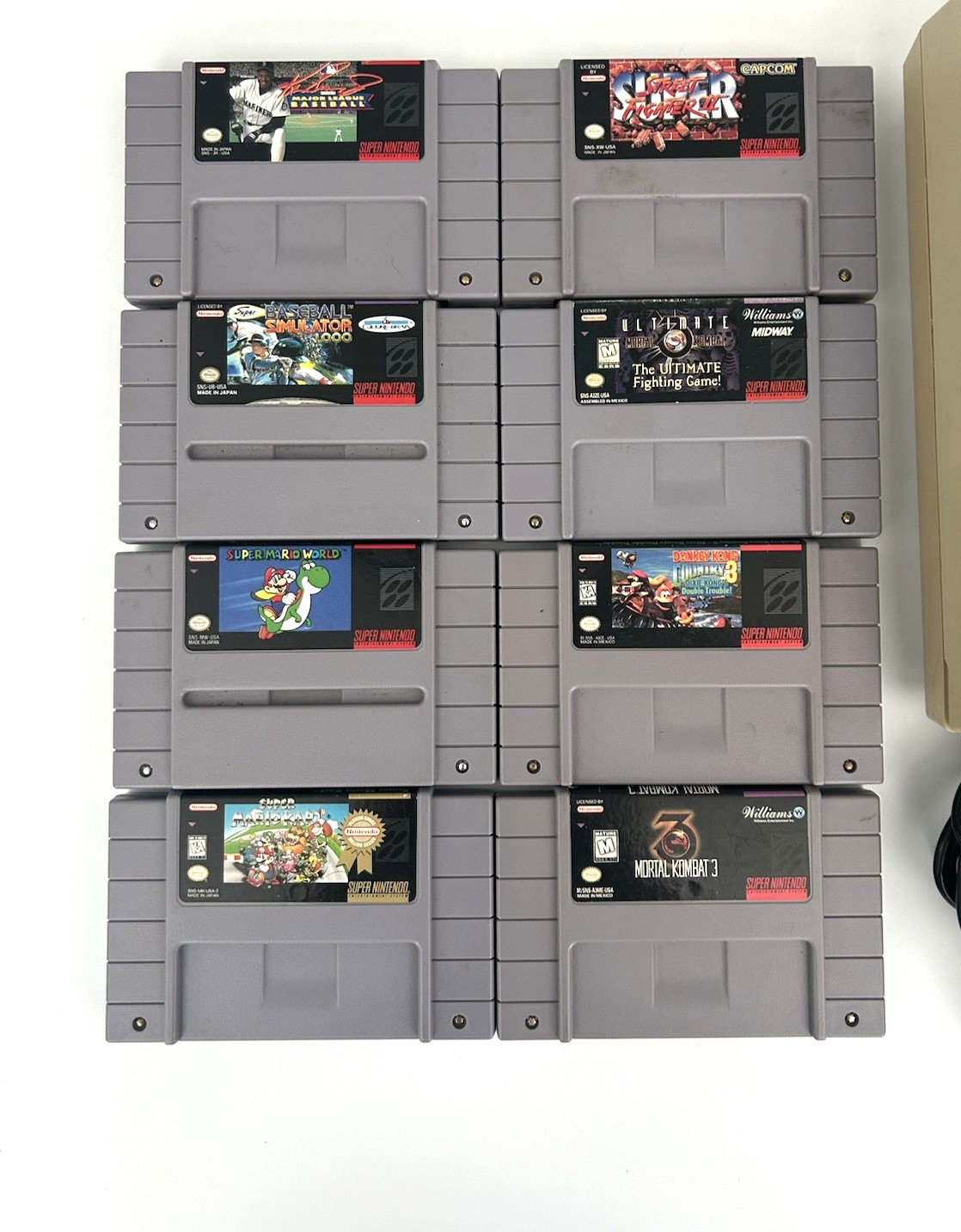 Super Nintendo SNES Console Bundle w/ 2 Controllers & 8 games CLEAN & WORKING