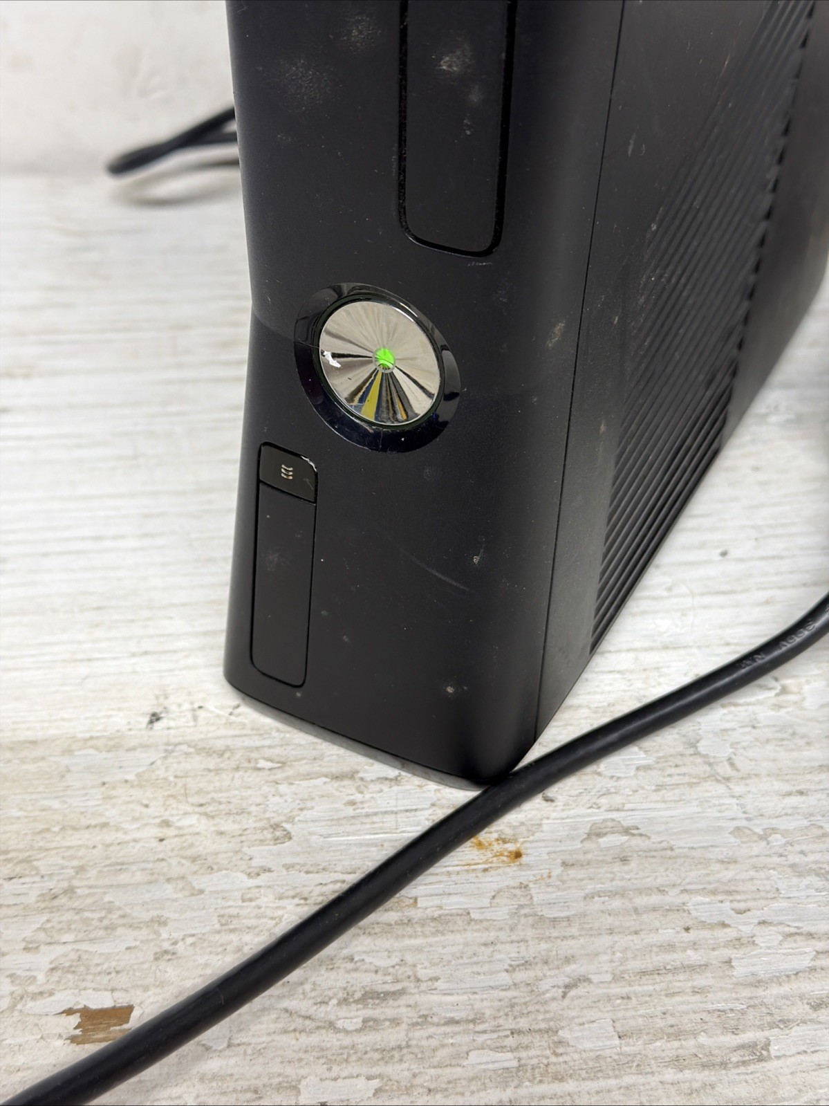 Microsoft Xbox 360 S Slim Console Model 1439 Matte Black Console UNTESTED!