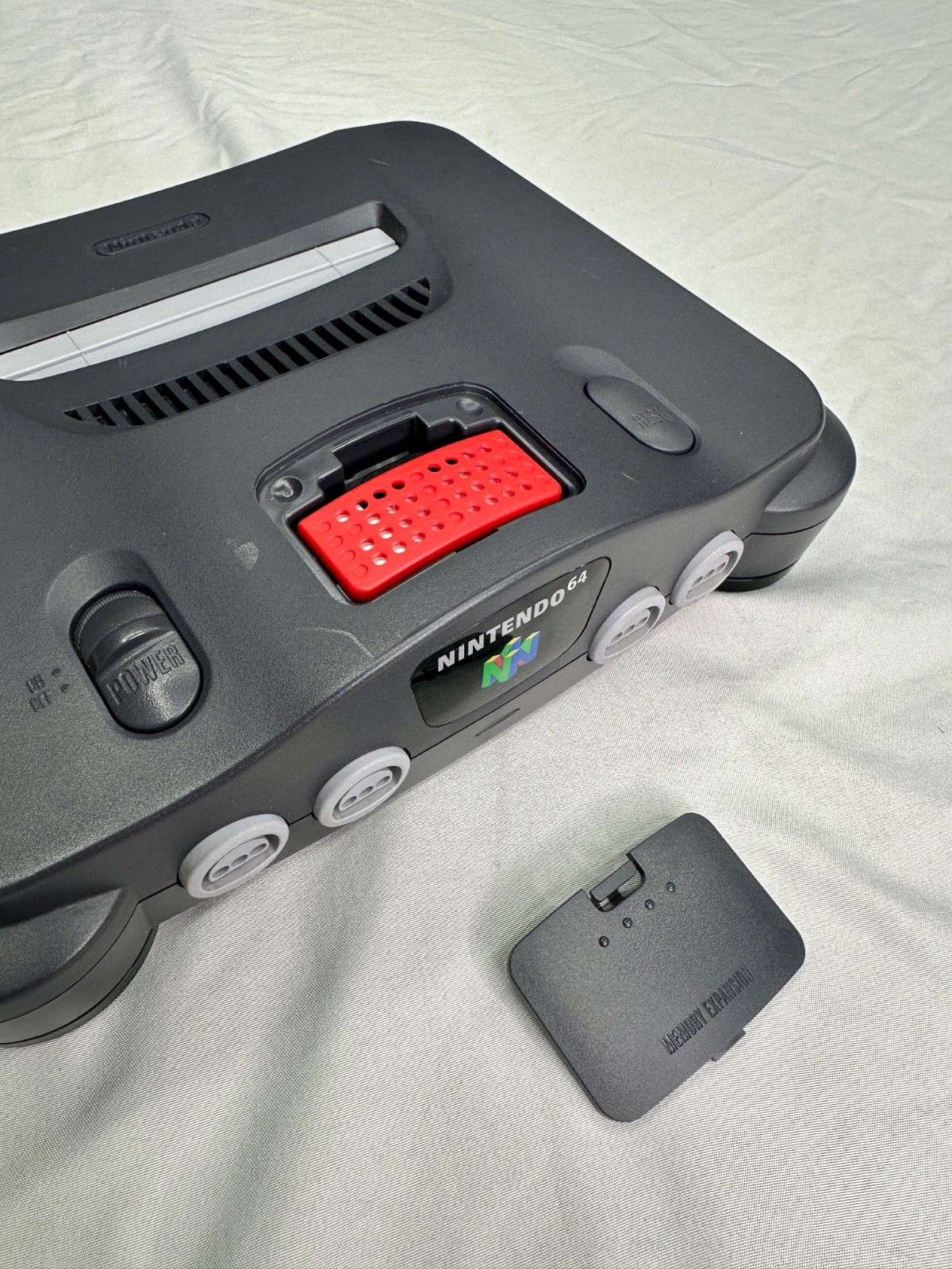 Nintendo 64 Console Bundle – Read Description