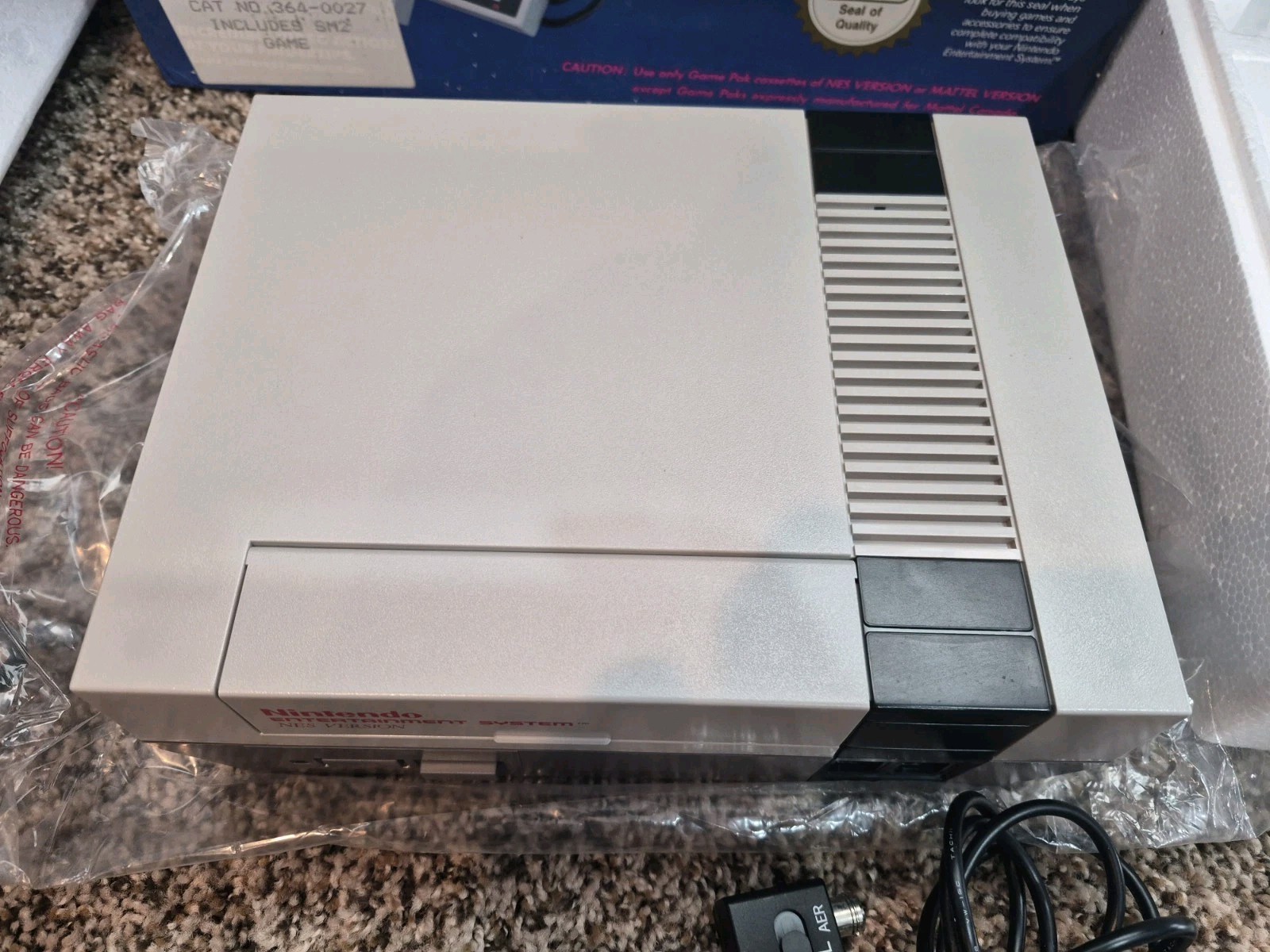 Nintendo NES Version Variant European PAL Console Control Deck MINT UNUSED!