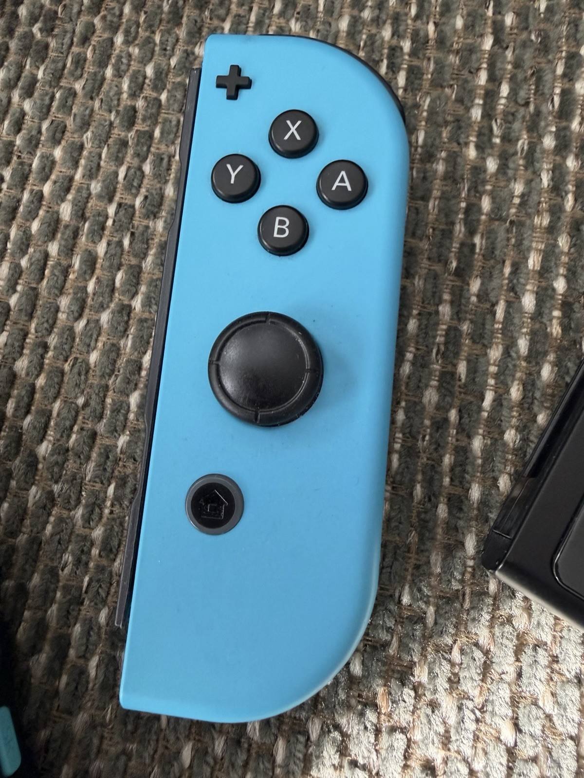 Nintendo Switch 32GB Handheld System – Blue Controllers
