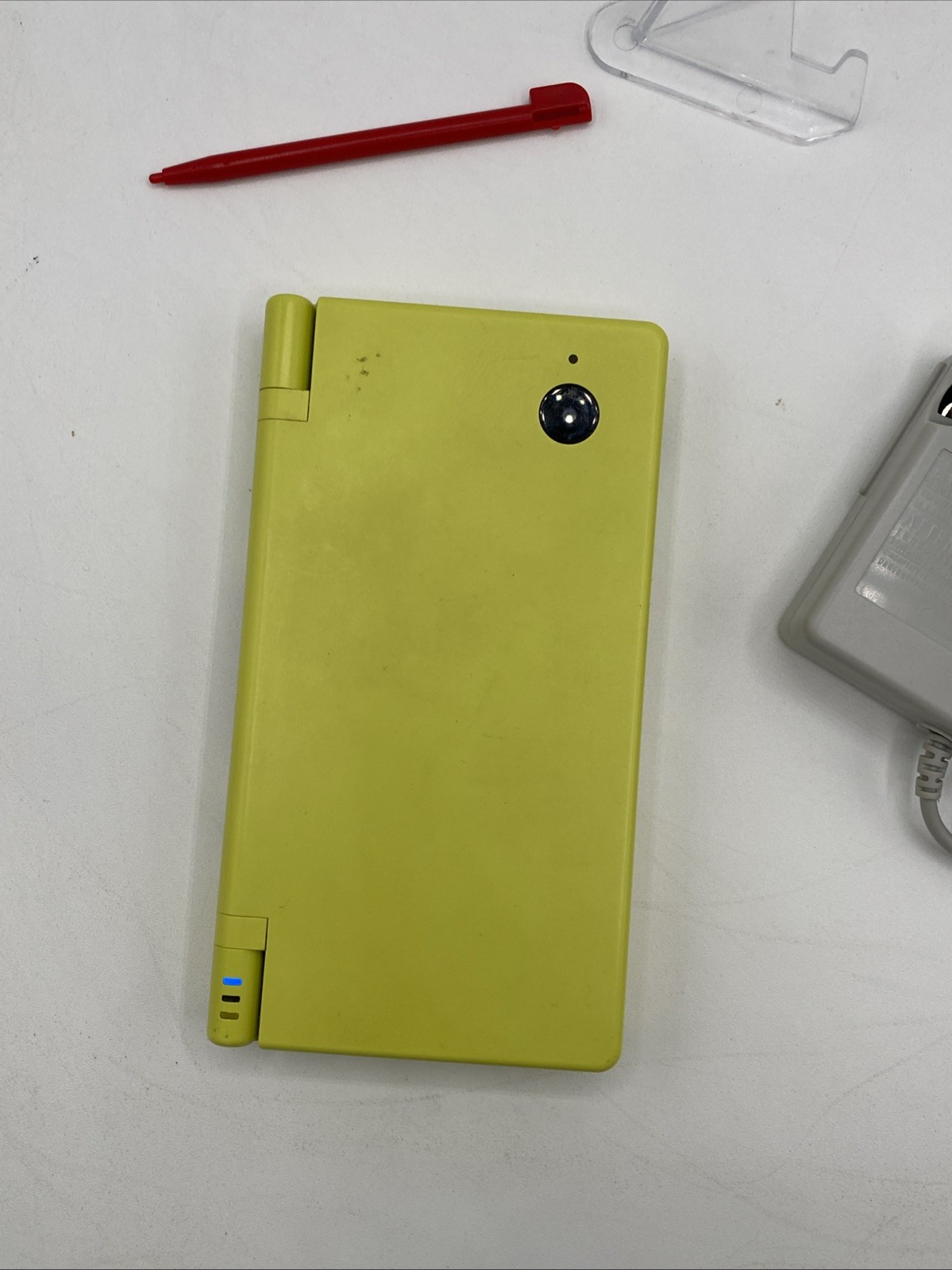 Nintendo DSi Yellow – Includes Preloaded Library (Large Collection)