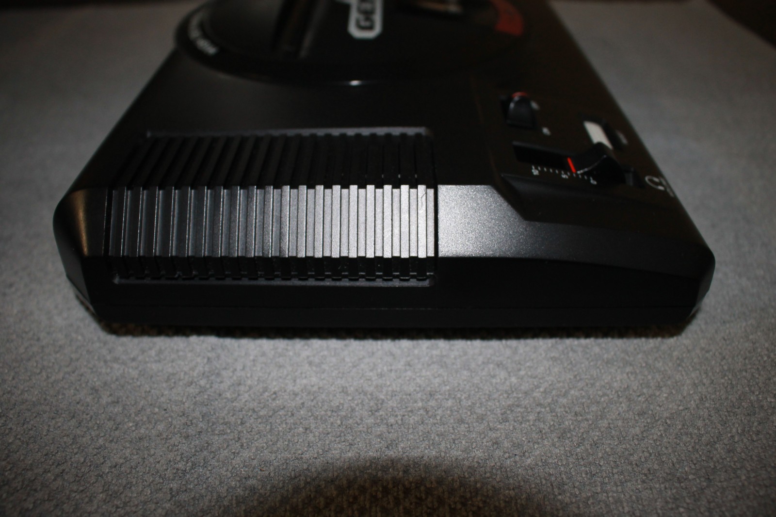 SEGA Genesis Console MK-1611 Core System Complete in Protective Box Circa 1989