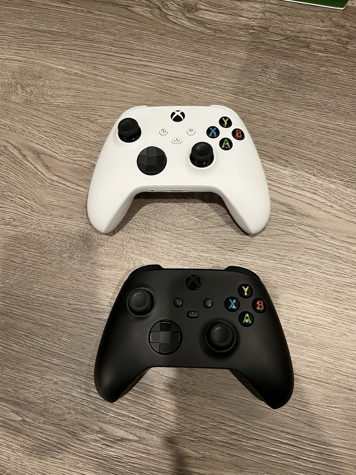 Microsoft Xbox Series X Console Black & White Controllers Gotham Knights Marvel…