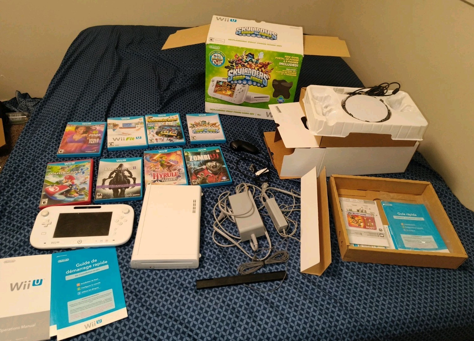 Wii U CONSOLE – USED- SKYLANDERS Swap Force Basic Set – 8GB – WHITE + 8 Games