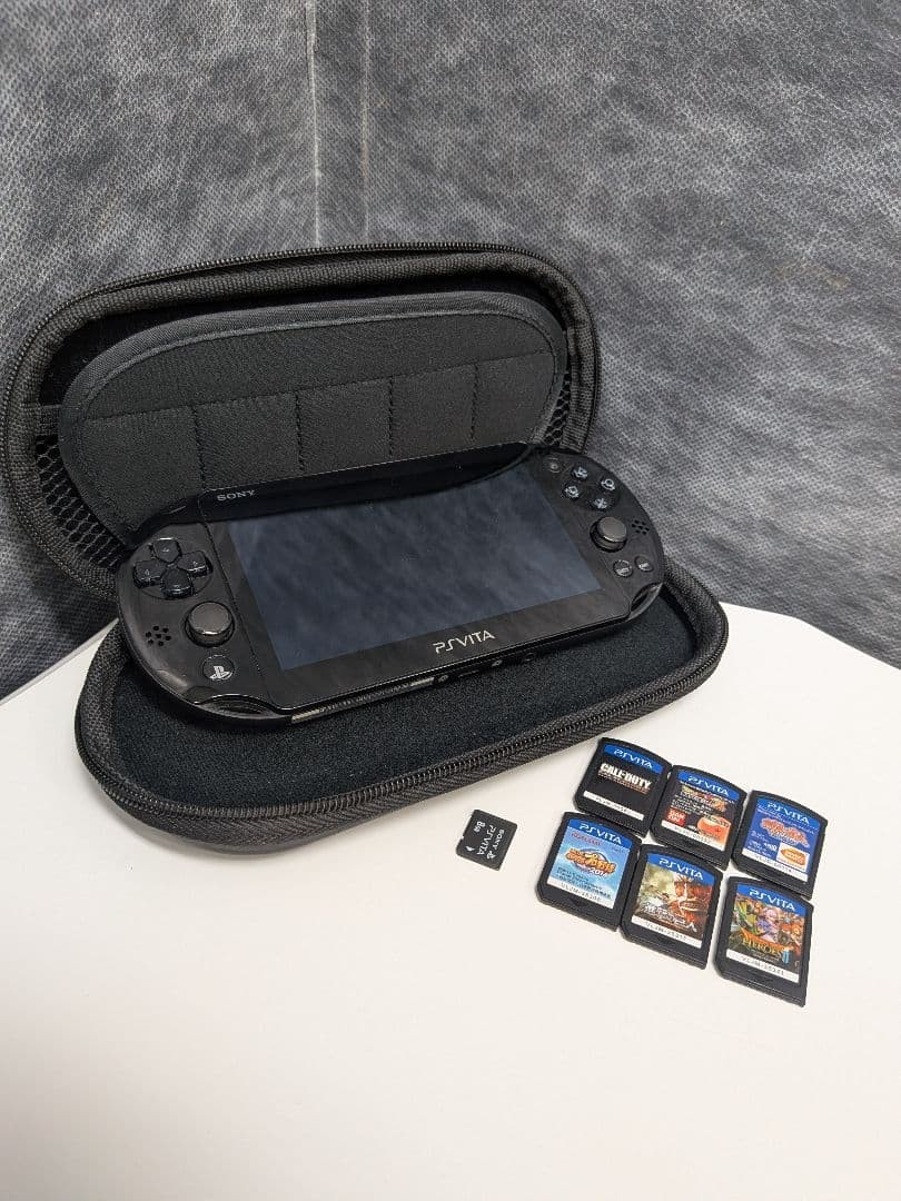 Sony PS Vita PCH-2000 Black Console w/ 6 Games Tested Working Region Free