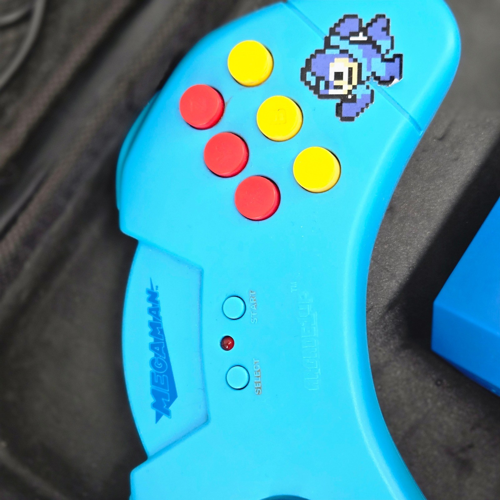 Arcade1Up Mega Man Collection HDMI Wireless Plug Play Console Case Bundle WORKS