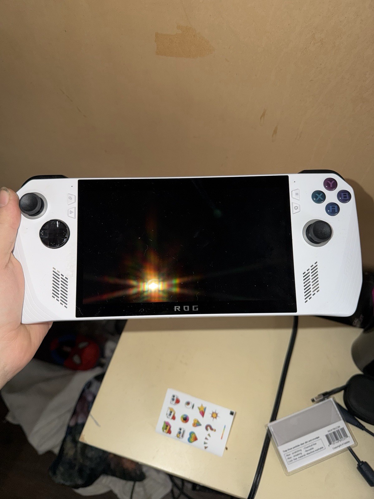 ASUS ROG RC71L Handheld System White Touchscreen USB-C MicroSD Headphone Jack