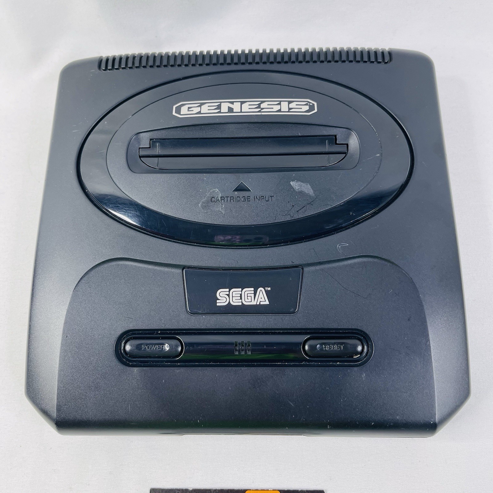 SEGA GENESIS SYSTEM CONSOLE ONLY MODEL 2 MK-1631 ORIGINAL NO CORDS- TESTED