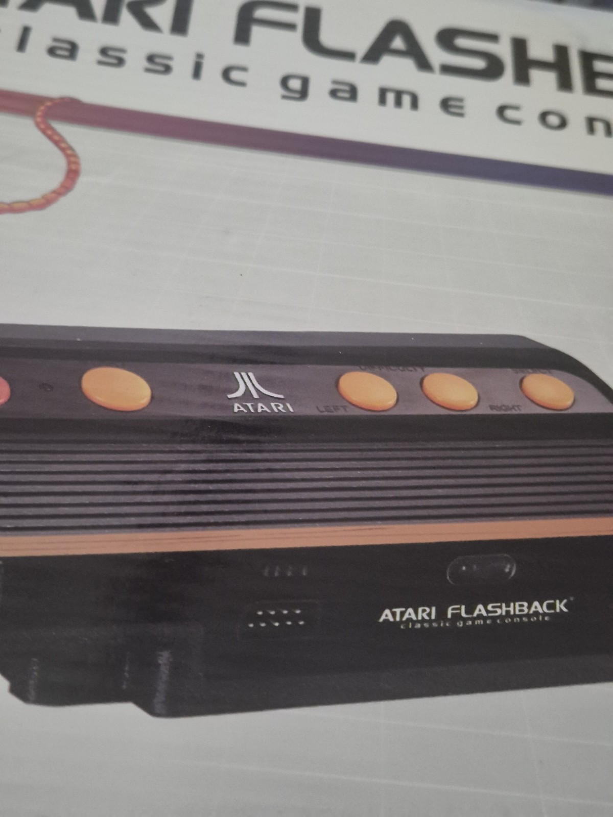 ATARI FLASHBACK 6 CLASSIC GAME CONSOLE 100 BUILT-IN GAMES. WIRELESS! USED 1 TIME