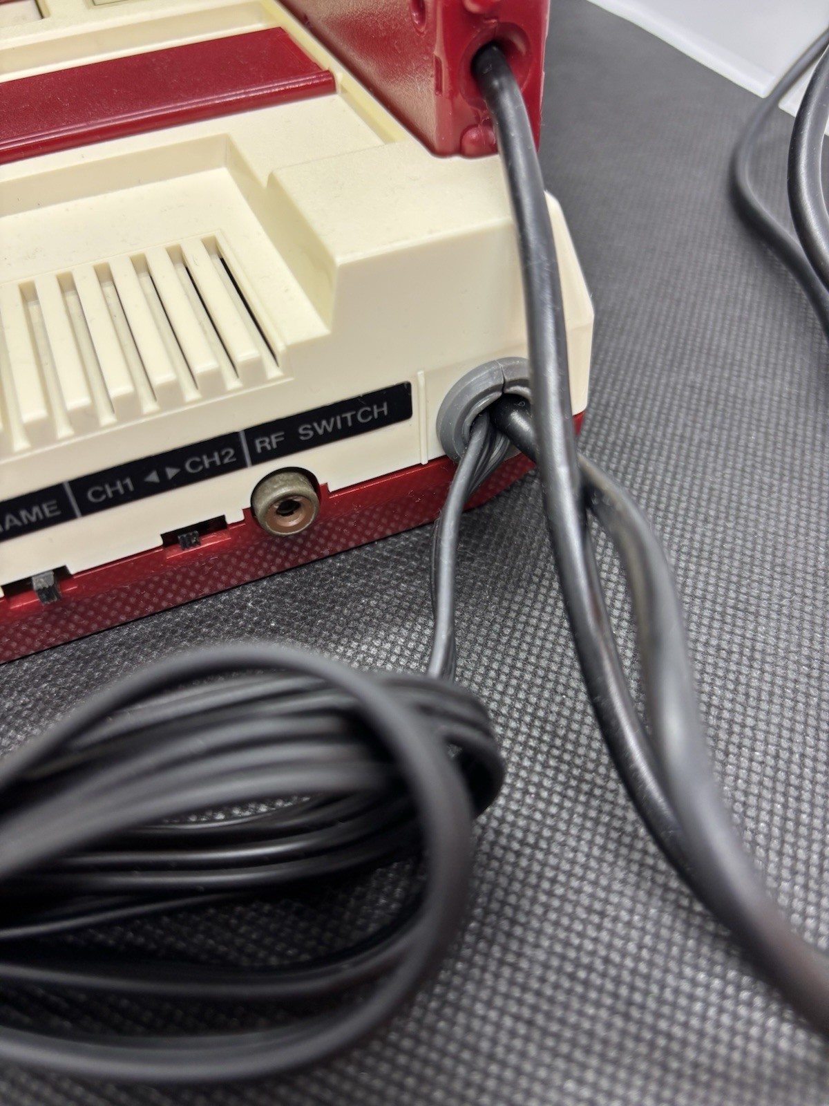 Nintendo Japanese Family computer Famicom Console bundle with 5 games