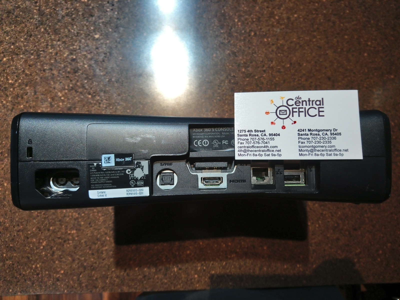 Xbox 360 S Console System Black NTSC & Cables *Working no errors*