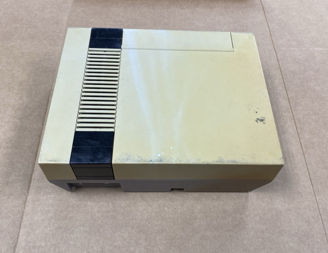 Nintendo Game Console Only!!! Non Tested 1985 NES-001