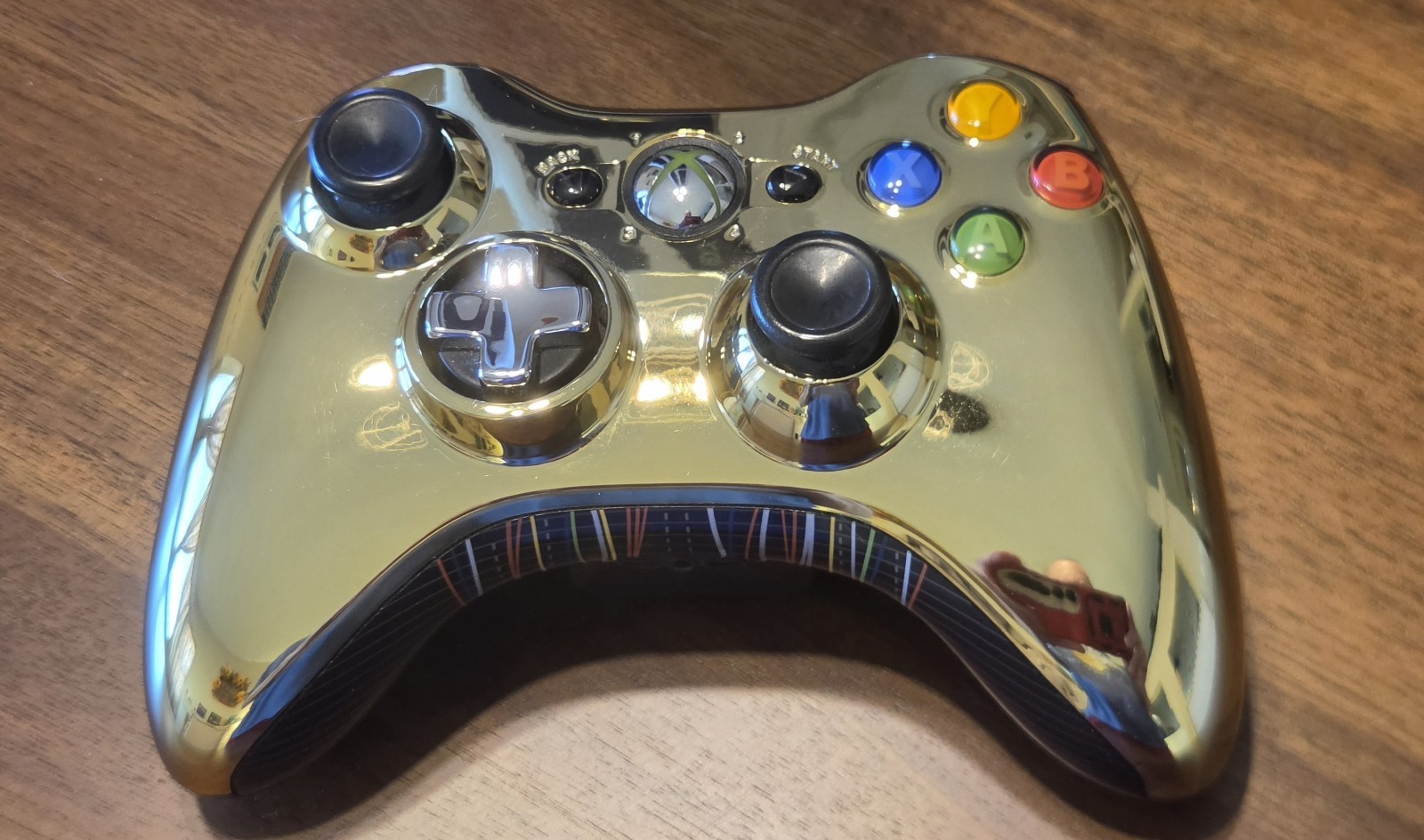 Microsoft Xbox 360 Slim Star Wars Edition 320GB w/ Kinect & Gold Controller